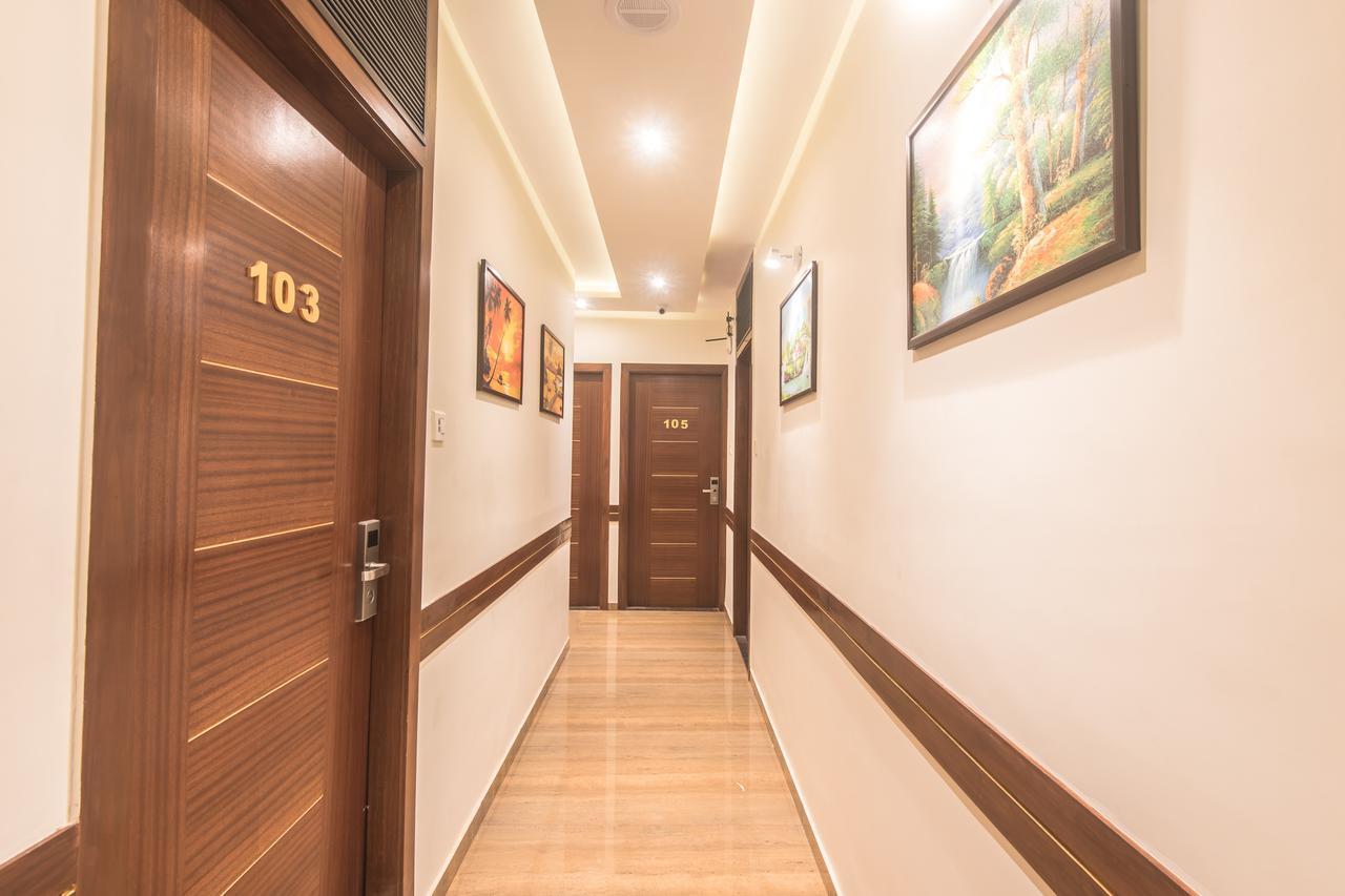 Oyo 9328 Empire Suite นาวีมุมไบ ภายนอก รูปภาพ